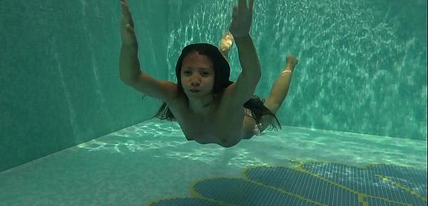  Irina Russaka hot Russian underwater teen